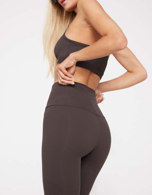 Tezenis Shaping leggings in chocolate, 3 of 5