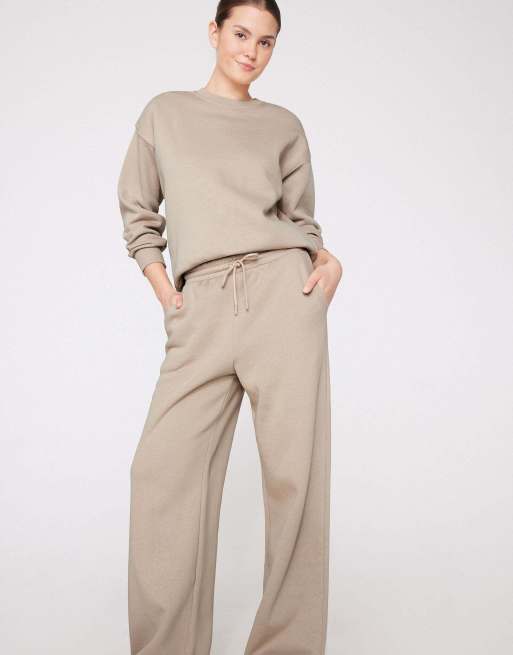 Tezenis Thick brushed fleece palazzo trousers in beige, 4 of 5