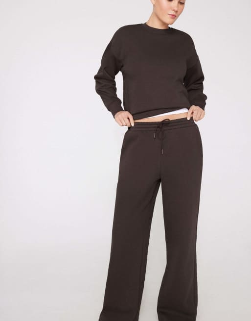 Tezenis Thick brushed fleece palazzo trousers in brown, 4 of 5