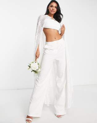 TFNC Bridal maxi lace cape in ivory