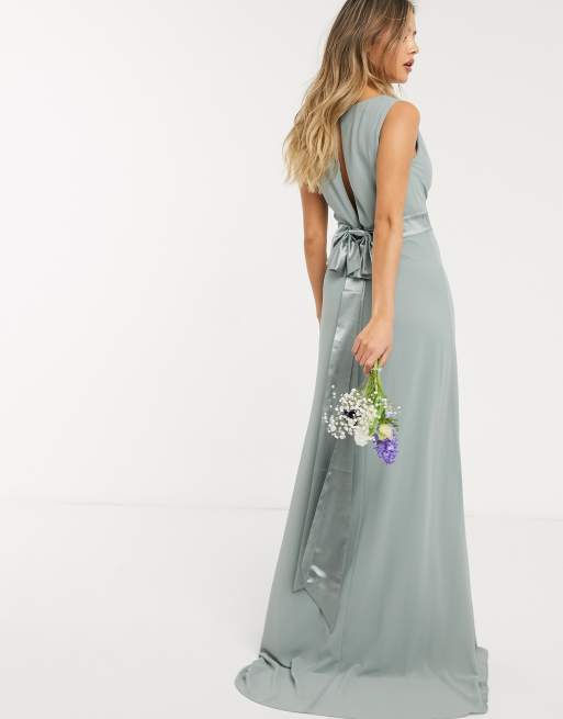 TFNC - bridesmaid - mintgrøn maxikjole med vandfaldsudskæring og sløjfe bagpå, 2 af 4