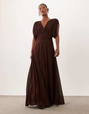 Tfnc Petite Tfnc Bridesmaid Petite Chiffon V-neck Drape Sleeve Pleated Maxi Dress In Brown