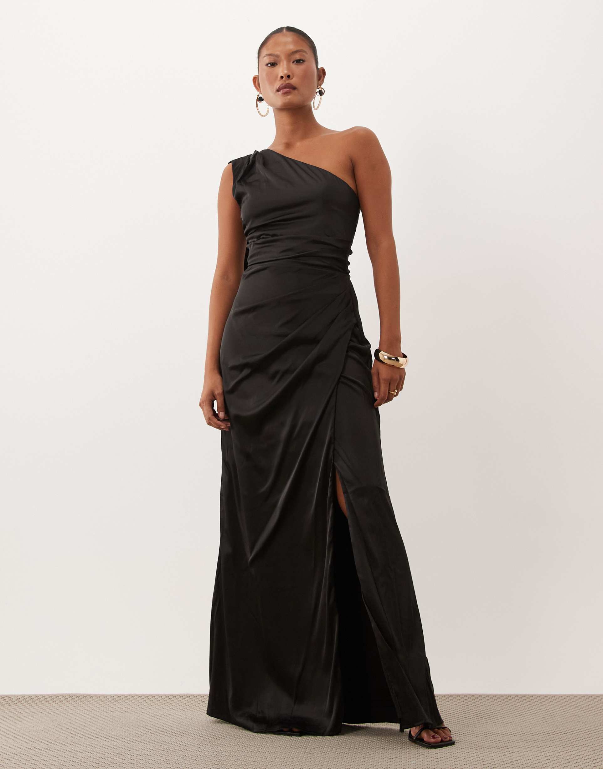 tfnc bridesmaid petite satin one shoulder draped back slit detail maxi dress in black