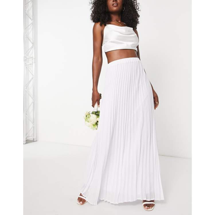 201954601-1-white?$n_750w$&wid