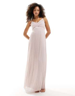 TFNC Bridesmaid – Różowa plisowana sukienka kopertowa maxi