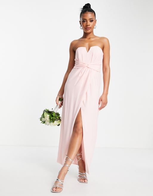 TFNC Bridesmaid Tragerloses Wickel Maxikleid in Whisper Rosa mit Schleife am Rucken ASOS