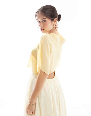 Tfnc Bridesmaids Chiffon Mini Cape In Pink