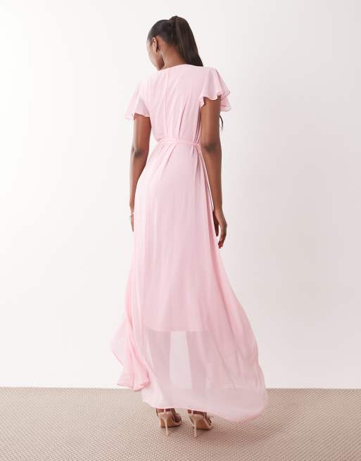TFNC - Brudepiger - Babylyserød maxikjole med V-hals, bindebåndsdetalje og asymmetrisk kant i chiffon, 4 af 4