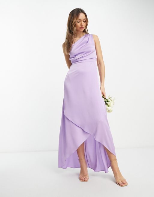 TFNC - Bruidsmeisjes - Lange jurk met een blote schouder in lila