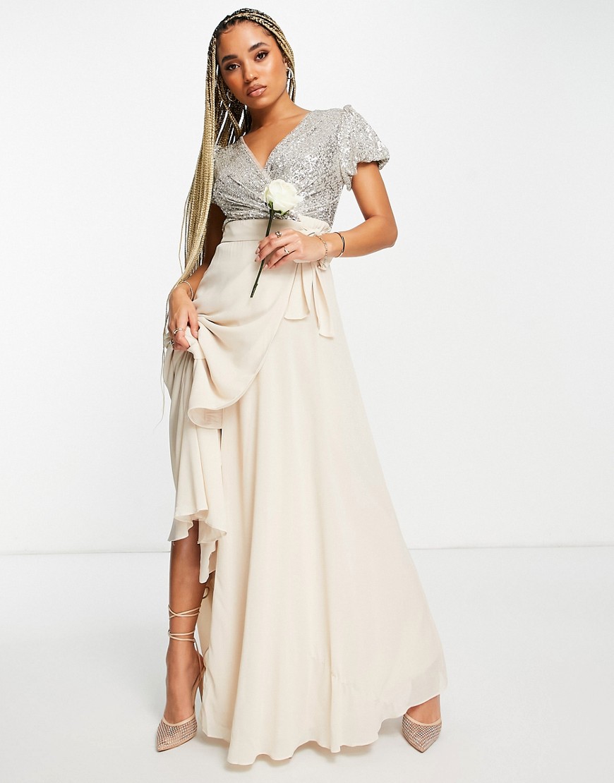 TFNC - Bruidsmeisjes - Lange jurk met versieringen en overslag voor in beige-Groen