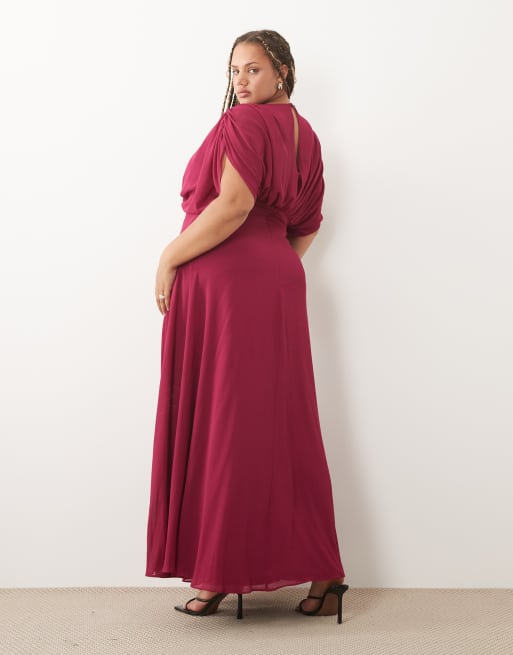 TFNC bruidsmeisjes plus chiffon jurk met V-hals, gedrapeerde mouwen en plooien, maxi in raspberry, 4 van 4