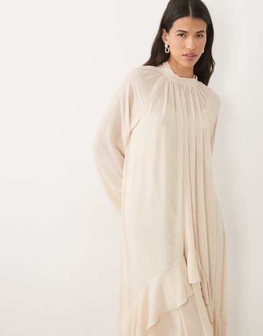 TFNC chiffon maxikjole med høj hals, lange ærmer og lagdelt kant i cream, 2 af 4