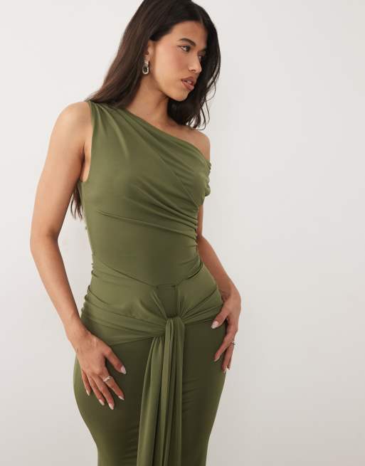 TFNC fließendes, drapiertes One-Shoulder-Maxikleid in Oliv, 2 von 4