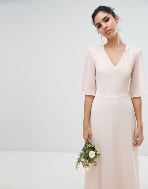 Tfnc lace up back maxi hot sale bridesmaid dress with flutter sleeve