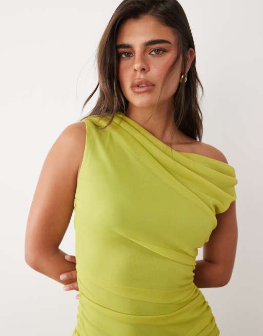 TFNC - Limegrøn asymmetrisk offshoulder-maxikjole med rynker og gennemsigtig kant i mesh , 3 af 4