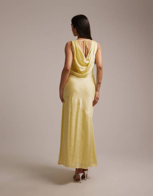 TFNC - L'invitée - Robe longue en satin avec dos et col bénitier - Citron, 4 de 5