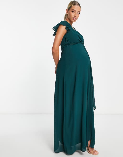 TFNC Maternity - Brudepiger - Smaragdgrøn maxikjole med flagreærmer og flæsedetaljer, 4 af 4