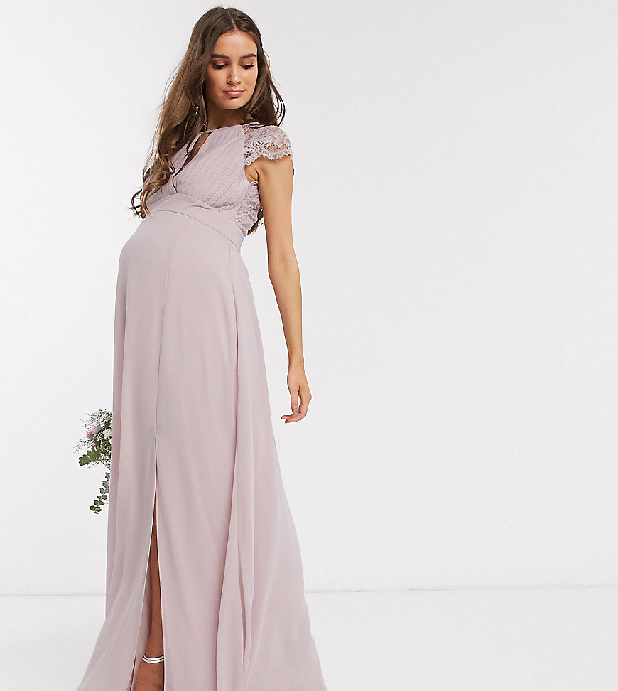 TFNC Maternity - Lange bruidsmeisjesjurk met kanten mouwen in roze