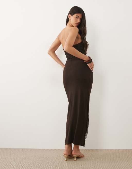 TFNC - Maxi bandeau-jurk van gladde stof met kanten split in chocoladebruin, 2 van 4