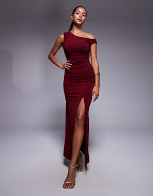 TFNC - Midaxi-Kleid in Kirschrot mit hohem Beinschlitz mit One-Shoulder-Träger-Rosa