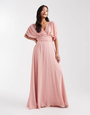 TFNC Petite - Bridesmaid - Plissiertes Maxikleid aus Chiffon in Rosa