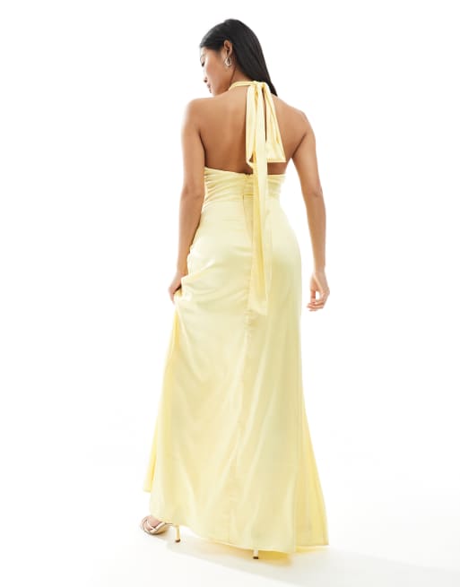 TFNC Petite Bridesmaid – Cytrynowa satynowa sukienka maxi dla druhny z zabudowanym dekoltem i kokardą na plecach