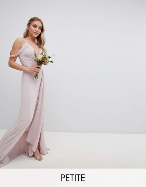 Tfnc petite bridesmaid exclusive best sale pleated maxi dress in taupe