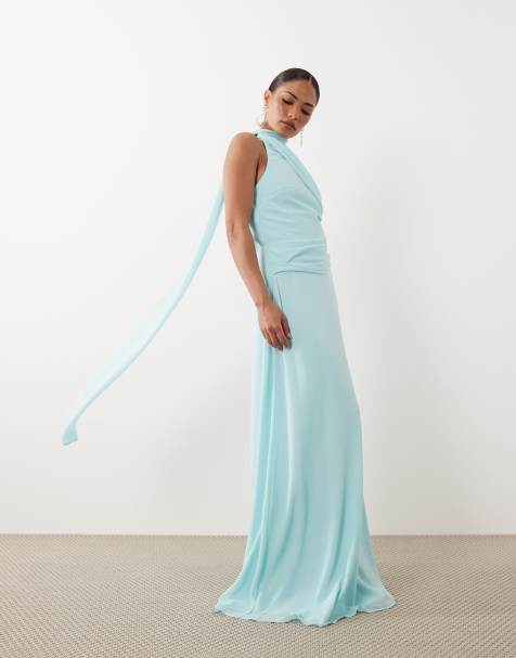TFNC Petite - Maxi-jurk van chiffon met blote schouder en sjaal om de hals in babyblauw - view 1