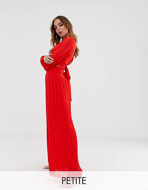 TFNC Petite pleated wide leg pants two-piece with tie waist in red