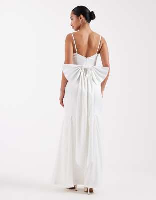 Robe de mariée longue en satin avec décolleté en caur, ourlet en mousseline et naud au dos - Ivoire-Blanc 38