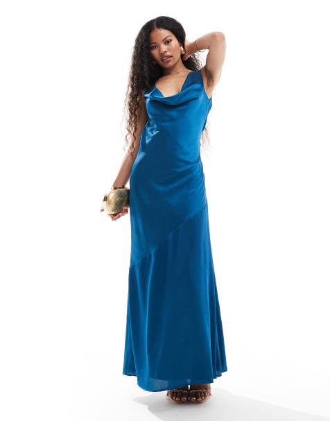 TFNC Petite - Robe longue en satin à col bénitier - Bleu sarcelle - view 1