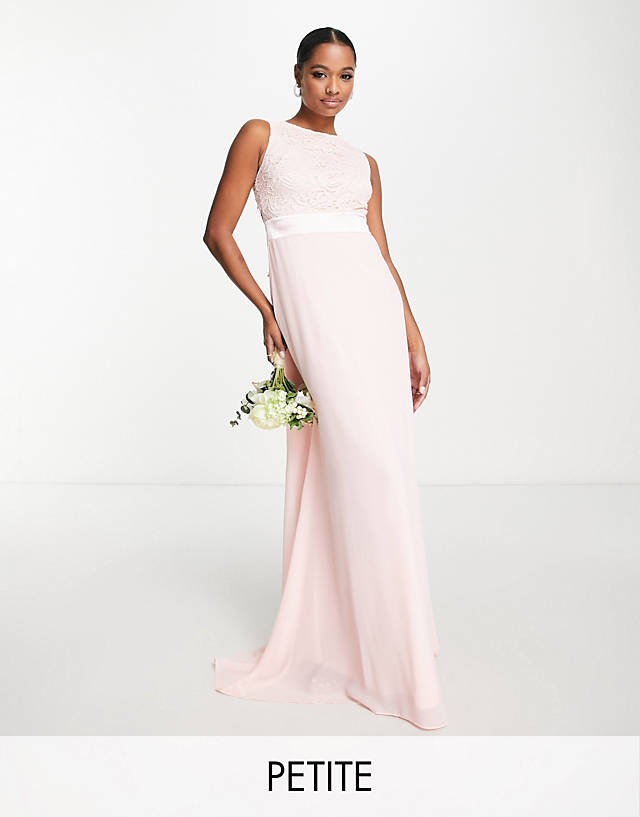 TFNC Petite - s chiffon maxi dress with lace scalloped back in whisper pink  - lpink