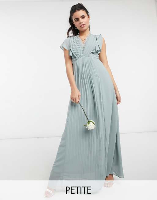 TFNC Petite - Vestito da damigella lungo con pizzo e maniche a volant salvia