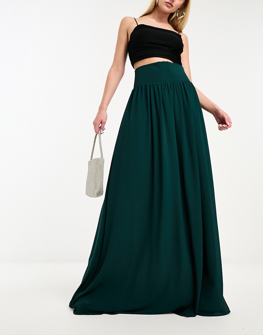 pleated maxi skirt in forest green