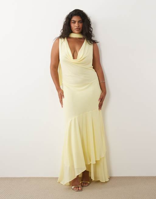 TFNC Plus – Bridesmaids – Midikleid aus Chiffon in Zitronengelb mit Wasserfallausschnitt und Schaldetail, 2 von 4
