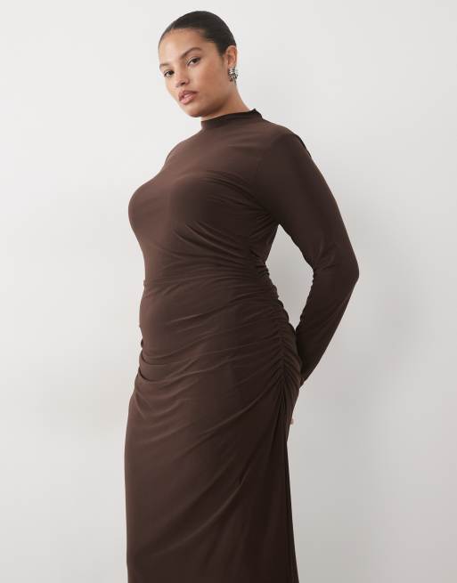 TFNC Plus mesh high neck ruched side maxi dress in chocolate, 3 of 4