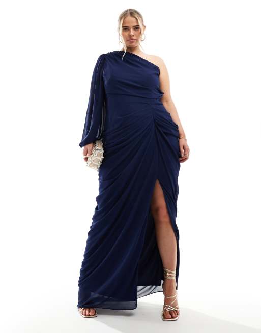 TFNC Plus - Robe longue et asymétrique de demoiselle d'honneur en mousseline drapée - Bleu marine