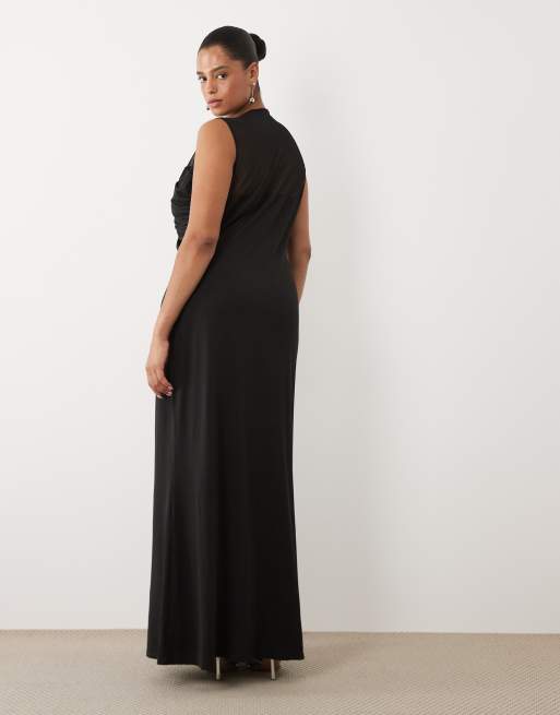 TFNC Plus - Robe longue moulante sans manches avec col V et fronces à l'avant - Noir, 4 de 4