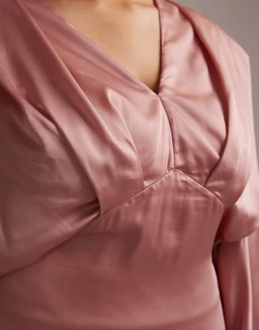 TFNC Plus - Robe longue plissée et ajustée pour demoiselle d'honneur en satin à col V - Rose, 3 de 5