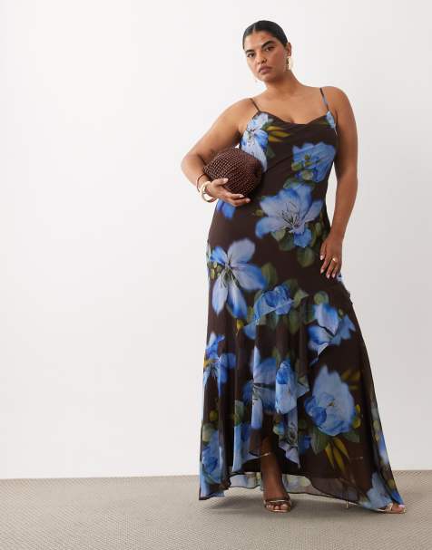 TFNC Plus - vestido maxi de gasa con tirantes finos y espalda drapeada en estampado floral negro - view 1