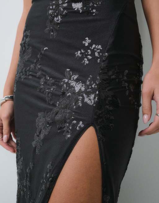 TFNC premium floral sequin halter neck maxi dress with a thigh high slit in black, 3 of 5