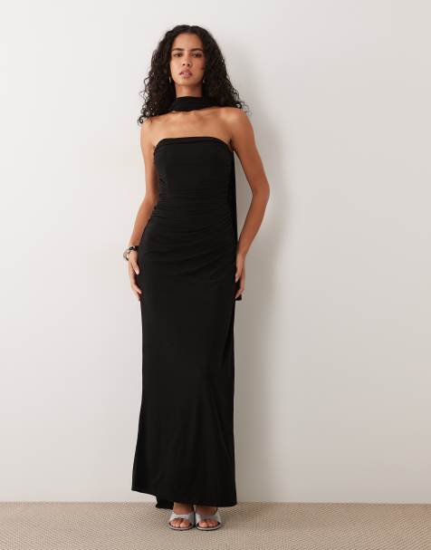 TFNC robe longue bandeau froncée près du corps avec écharpe noire - view 1