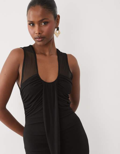 TFNC - Robe longue près du corps sans manches avec col V et fronces à l'avant - Noir, 2 de 4
