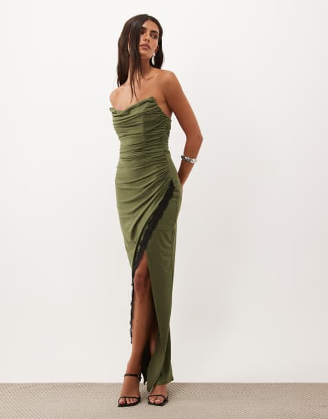 TFNC schwingendes trägerloses Maxikleid aus Spitze mit Schlitzdetail in Khaki - view 1