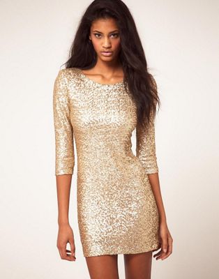 Золотое блестящее платье