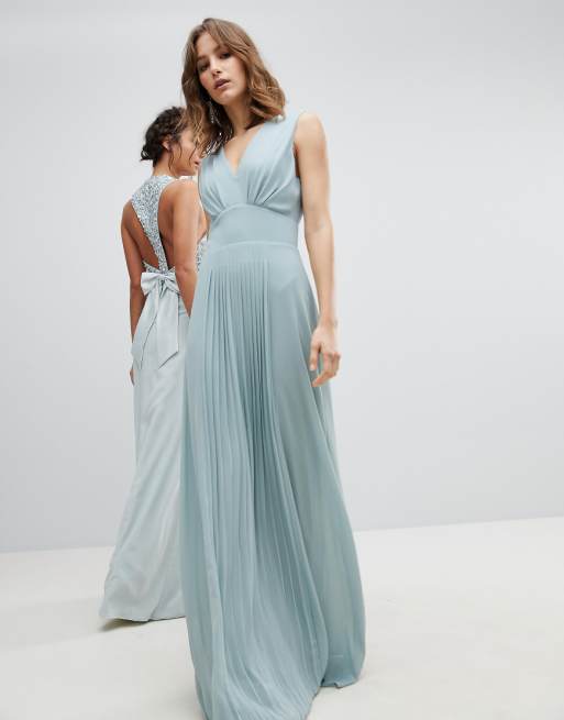 TFNC Sleeveless Maxi Bridesmaid Dress With Pleated Skirt TFNC Sleeveless Maxi Bridesmaid Dress With Pleated Skirt