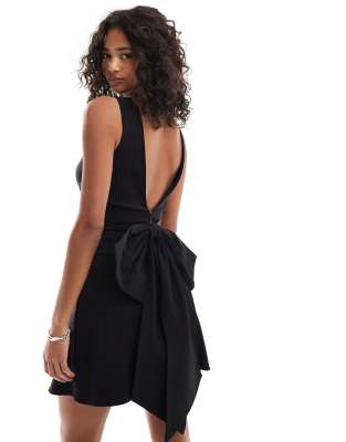 structured mini dress in bengaline with bow back detail in black