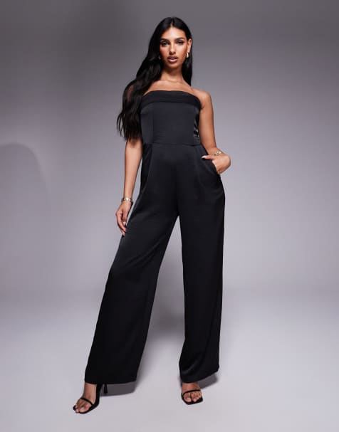 TFNC – Svart jumpsuit i satin med bandeauringning och vida ben - view 1