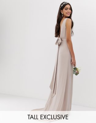 tfnc sateen bow back maxi bridesmaid dress in mink