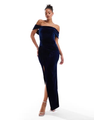 TFNC Tall - Marineblå offshoulder-maxikjole i velour - view 1